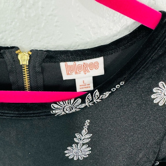 NWOT Elegant Unicorn Lularoe Black Velvet Silver Amelia Vintage style Dress - Picture 3 of 6